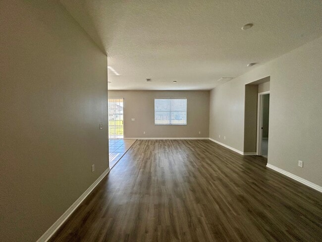 Photo - 2742 Carrickton Cir House