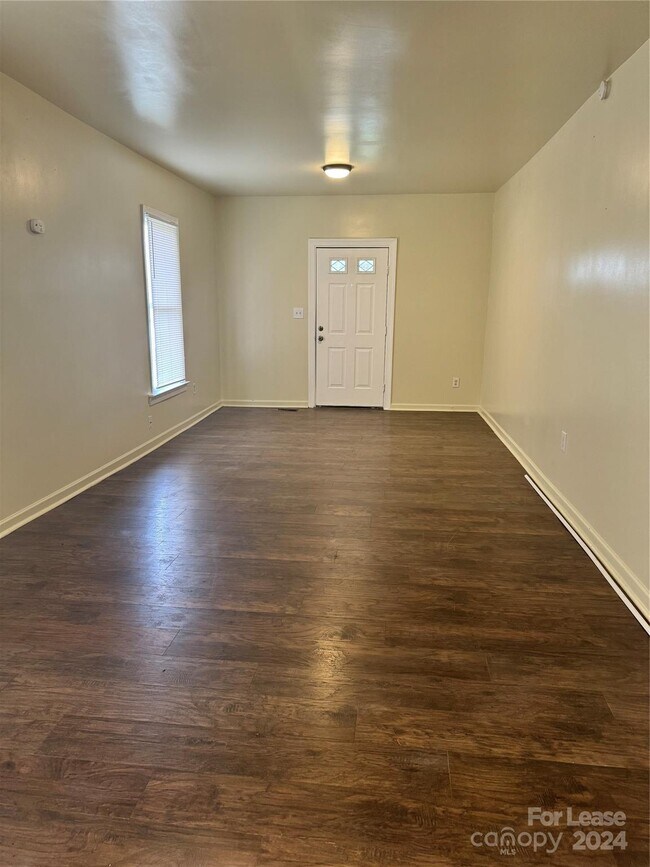 Foto del edificio - 204 Corban Ave SW