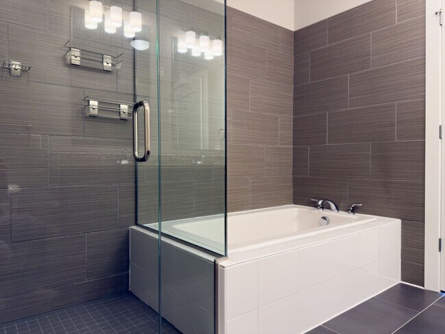 Foto del edificio - Red44 Luxury Apartments