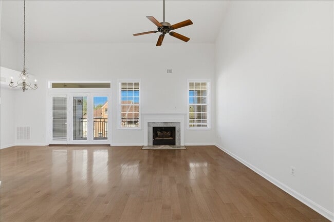 Photo - "Luxurious 2-Bed Condo with, loft, Granite Elegance & Hardwood Charm in Reston, VA!"