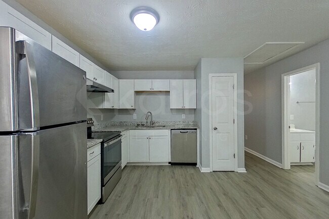 Foto del edificio - 235 Big Oak Cir