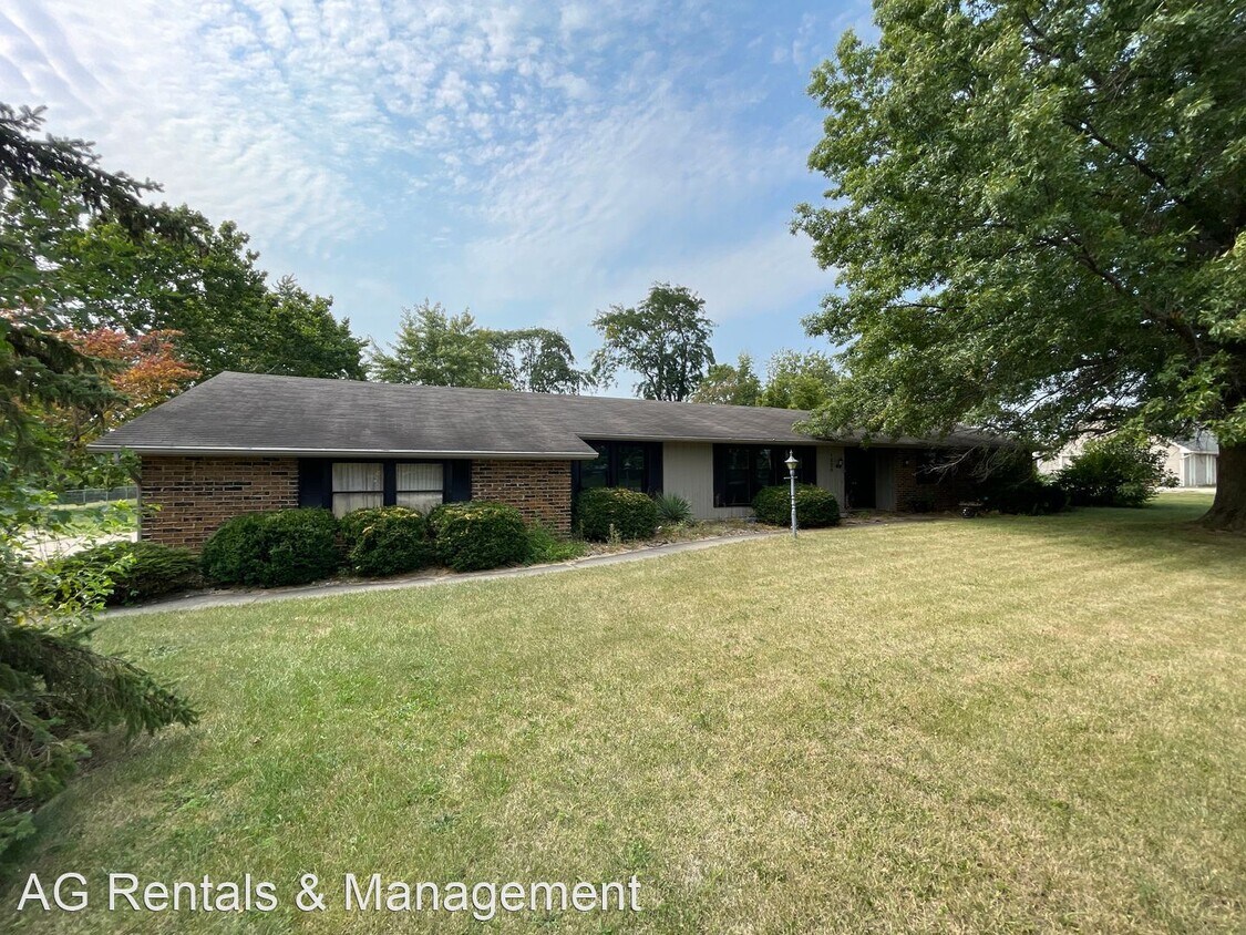 Primary Photo - 4 br, 2.5 bath House - 1228 S Hadley Rd
