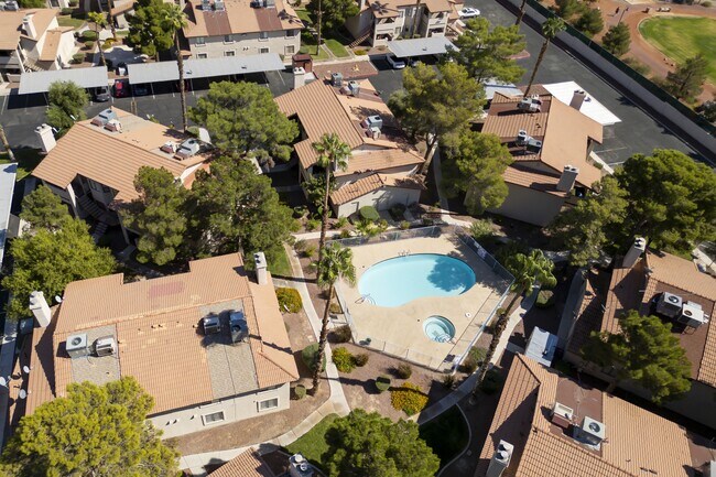 Building Photo - 809 Rock Springs Dr