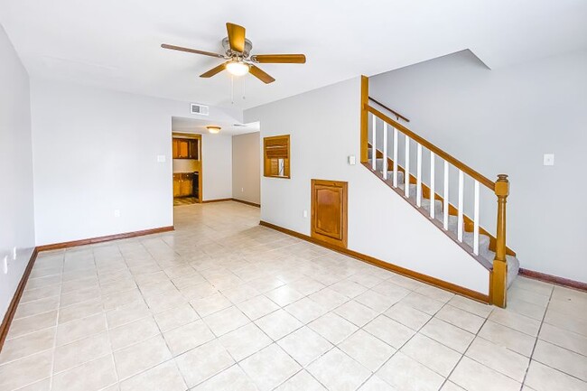 Building Photo - 191 Bellewood Dr