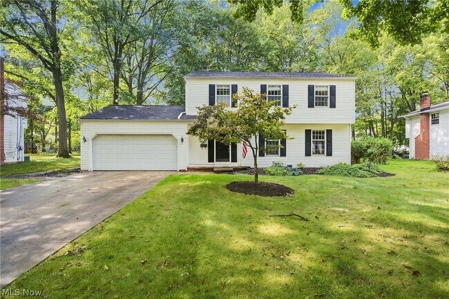 Foto del edificio - 6832 Green Ridge Ave