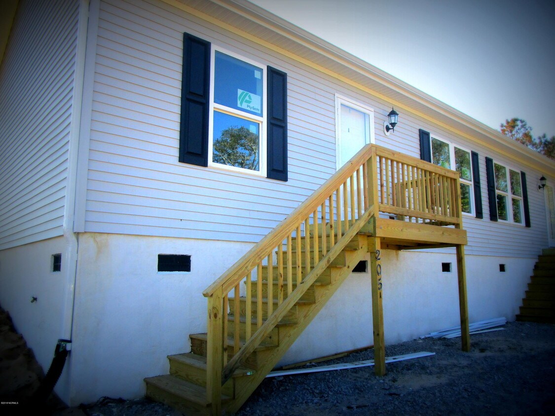 205 Bogue Inlet Dr, Emerald Isle, NC 28594 House Rental in Emerald Isle, NC