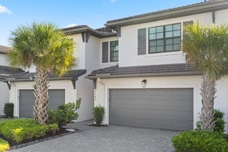 Building Photo - 7548 Carnegie Way