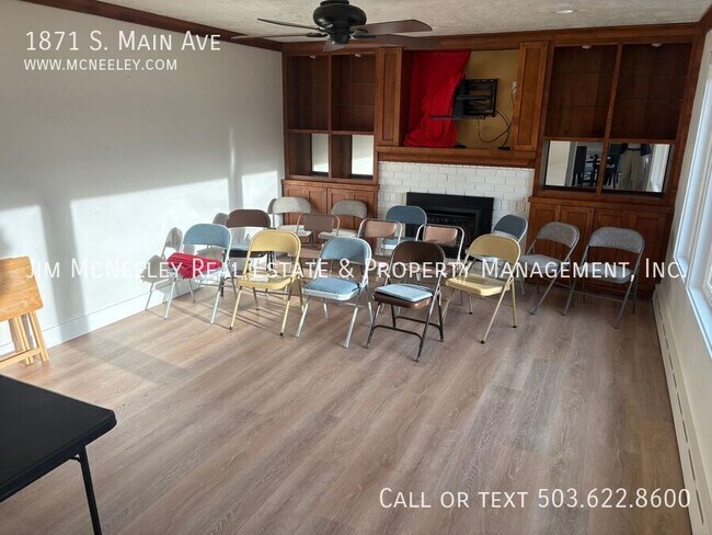 Foto del edificio - 1871 S Main Ave