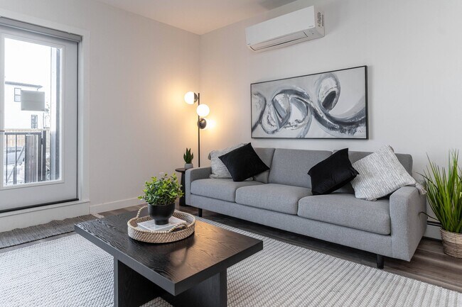 Photo du bâtiment - Vibe Apartments at Arbour Lake