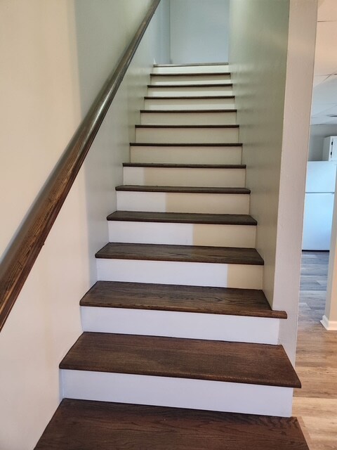 Foto del edificio - 219 W Flower St