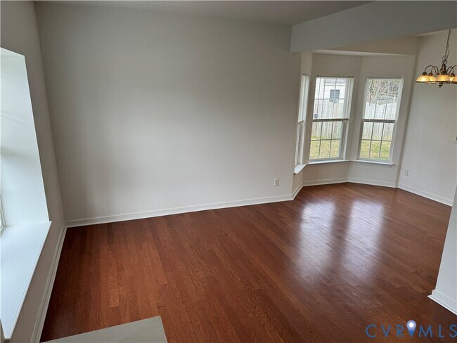 Foto del edificio - 1109 Magnolia Pointe Blvd