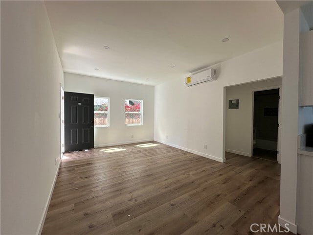 Building Photo - 455 W Cowles St