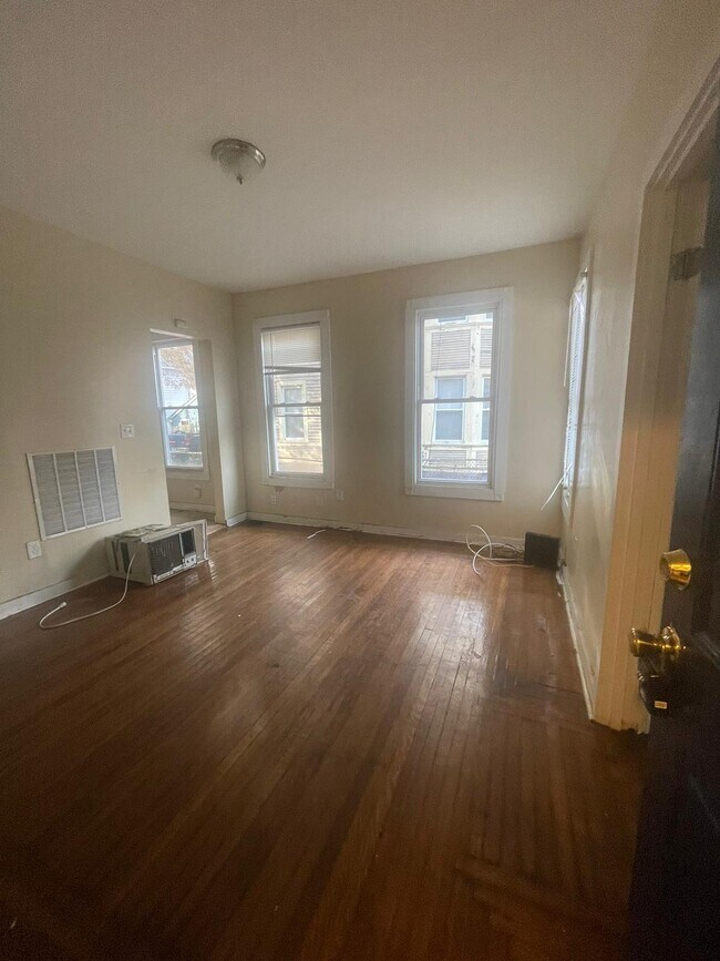 Foto del edificio - 268 Winthrop Ave