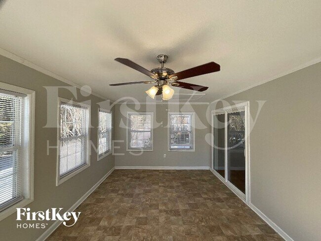 Foto del edificio - 3801 Blairwood St