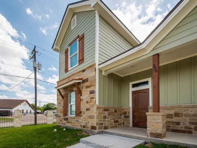 Building Photo - 236 Howdy Ct