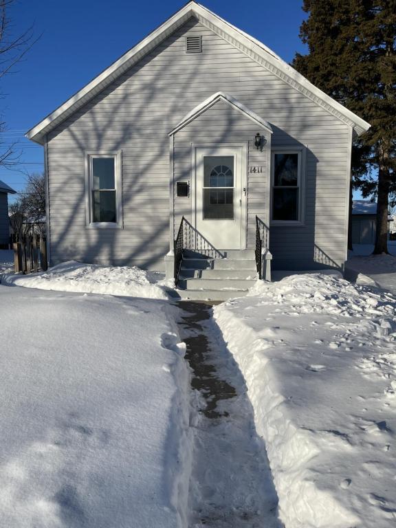 Primary Photo - 1411 Stephenson Ave