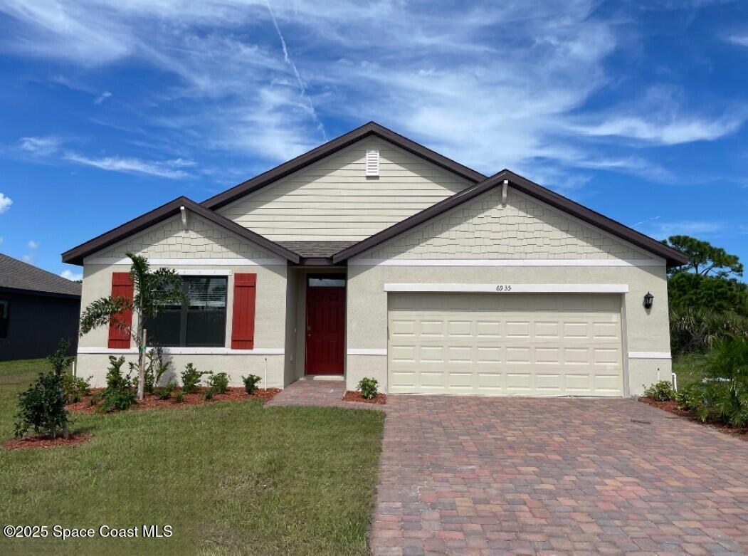 Foto principal - 6935 Topaz Dr