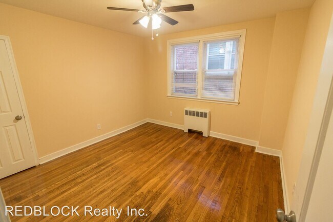 Building Photo - 5963 Woodcrest Ave