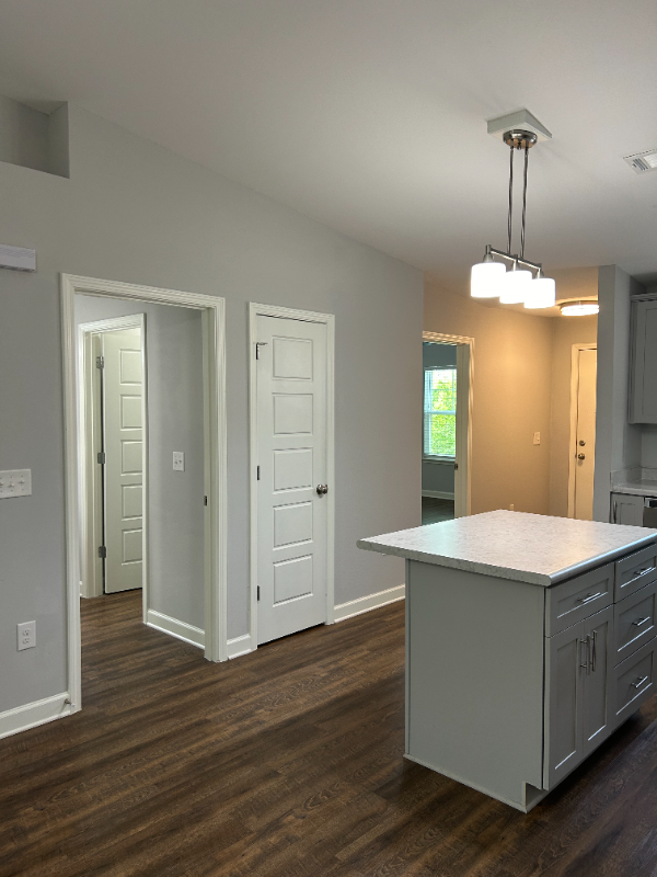 Building Photo - 4640 Crossing Ct