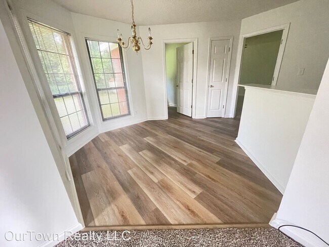 Building Photo - 3 br, 2 bath House - 7137 Buckram Oak Drive