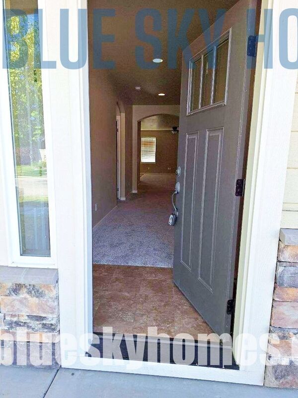 Building Photo - 11633 Baserri Dr
