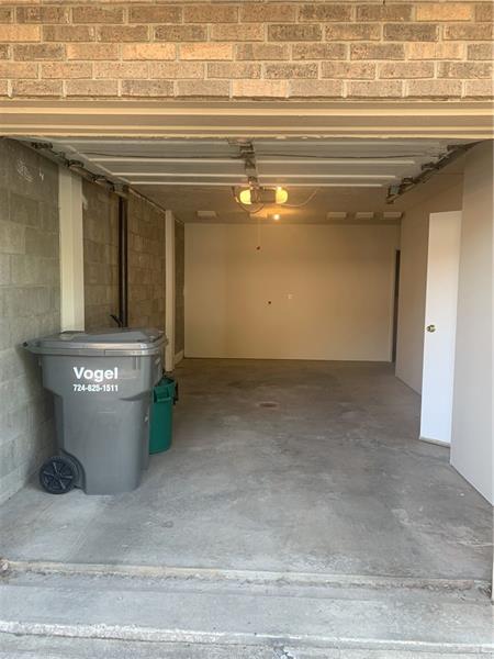 Building Photo - 110 Forest Dr
