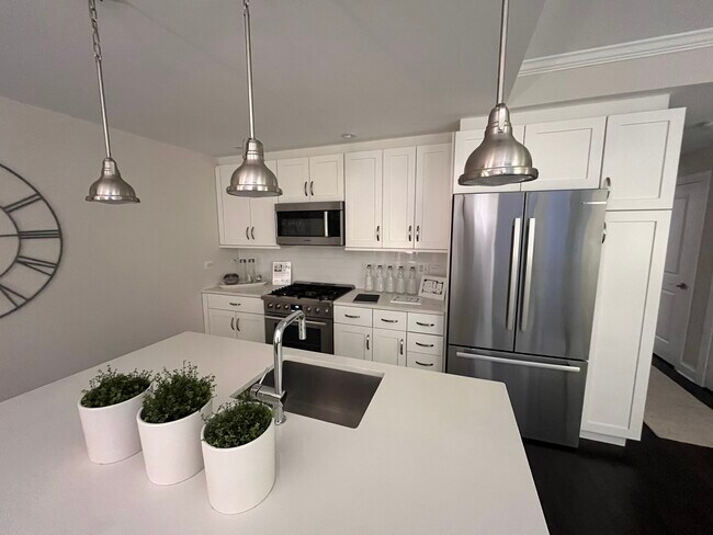 Foto del edificio - 4915 Hampden Ln