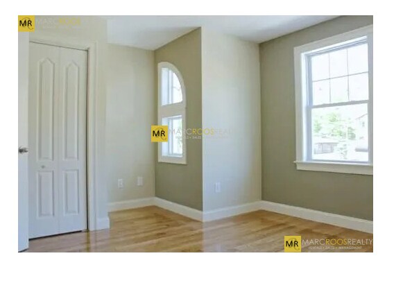 Foto del edificio - 622 Trapelo Rd