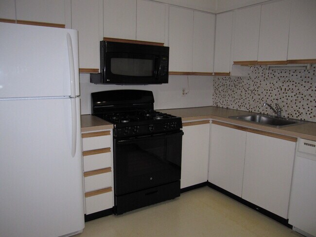 Foto del edificio - 1550 Worcester Rd