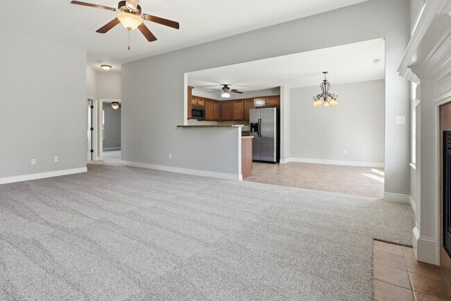 Foto del edificio - 300 Reedsport Ridge