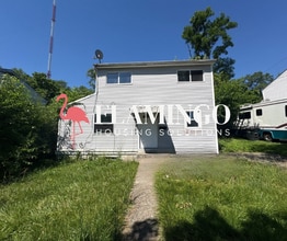 Building Photo - 929 Stolz Ave