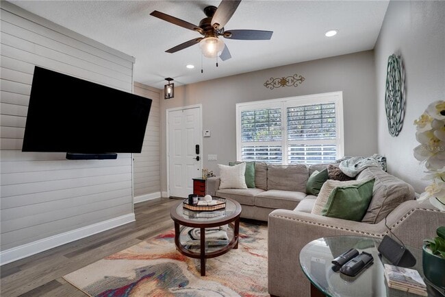 Building Photo - 2375 Lake Woodberry Cir