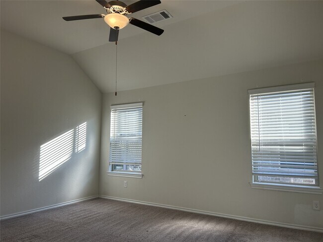 Foto del edificio - 25623 Bottlebrush Sedge St