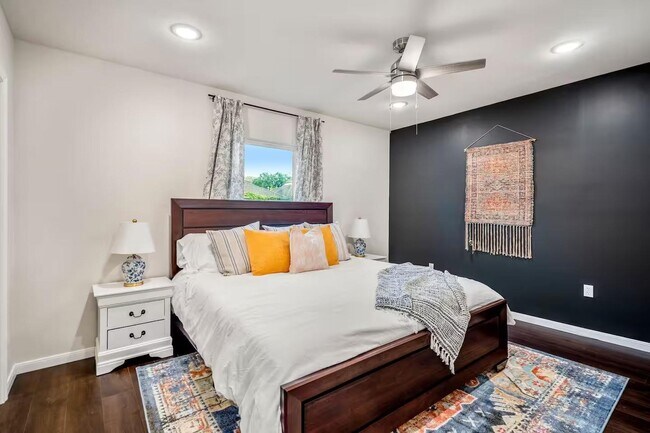 Foto del edificio - 3741 Charleston St