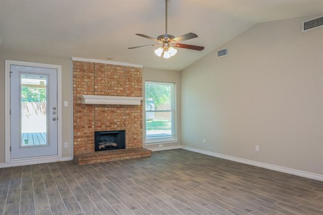 Foto del edificio - 142 Elmridge Cir
