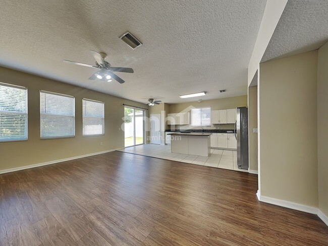 Building Photo - 16809 Hawkglen Pl