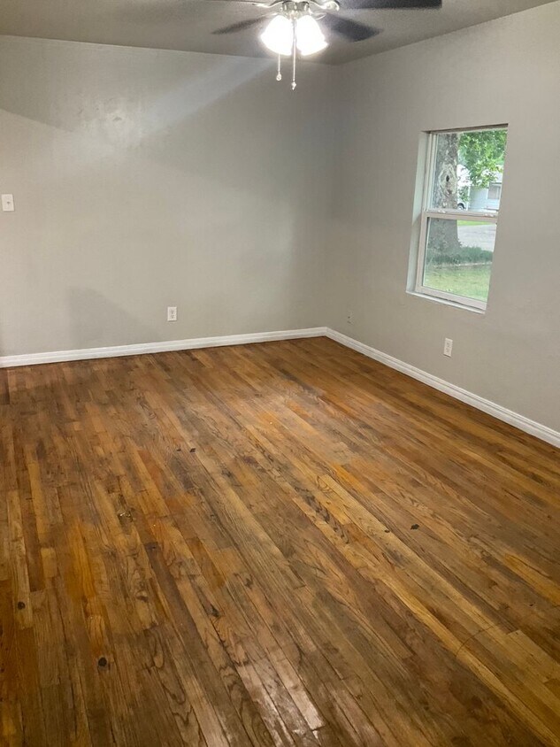 Foto del edificio - Updated home for rent