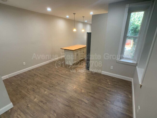 Foto del edificio - 4211 Cleveland Ave
