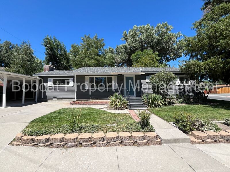 Primary Photo - 402 W 6th St