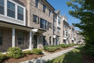 Building Photo - 2182 Talmai Dr