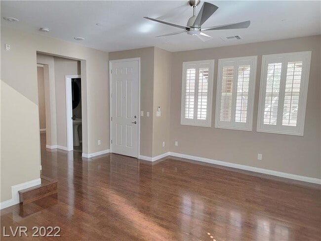 Foto del edificio - 8455 Classique Ave