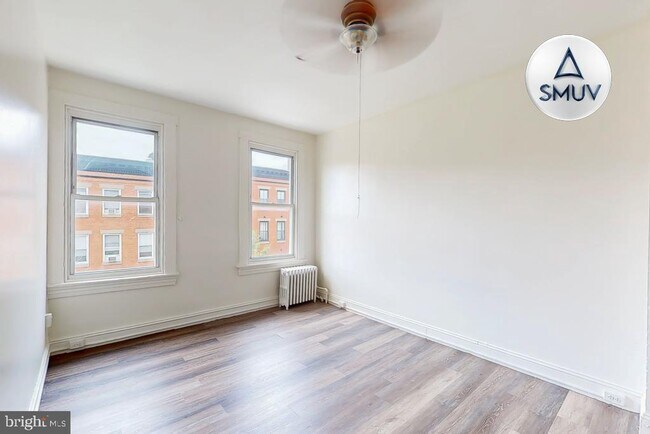 Foto del edificio - 929 N Calvert St