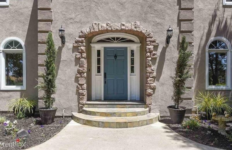 Foto principal - 5 br, 5 bath House - 12480 Skyline Blvd