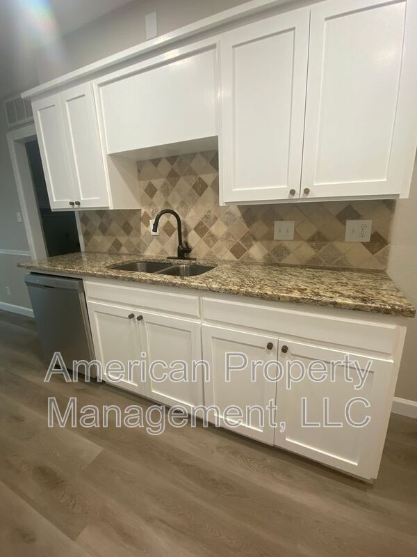 Foto del edificio - 7526 E 55th Pl