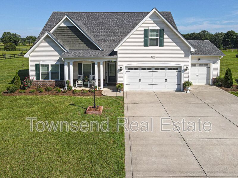 Foto principal - 2935 Duck Pond Rd
