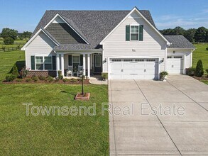 Building Photo - 2935 Duck Pond Rd