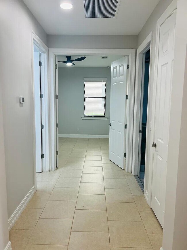 Building Photo - 14354 Tuscany Pointe Trl