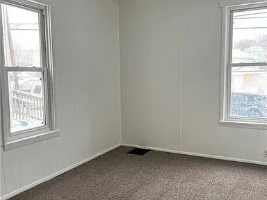 Building Photo - 126 Grandview Ave