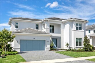 Building Photo - 9224 Crestview Cir