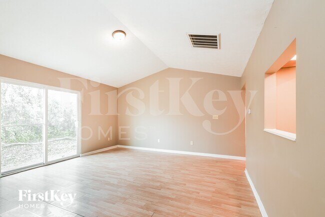 Foto del edificio - 3860 Planewood Dr